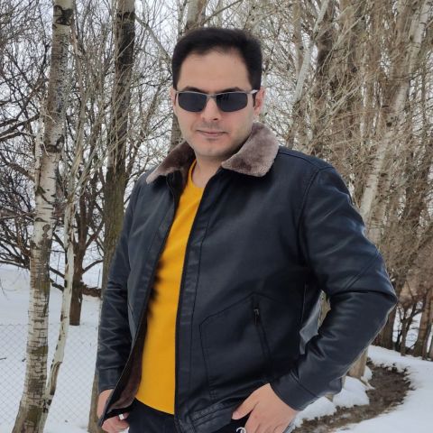 دانلود آهنگ دکتر امیرماهی به نام عاشقین سوزلرین بیلن یوخ